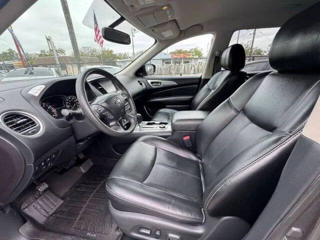 2017 Nissan Pathfinder