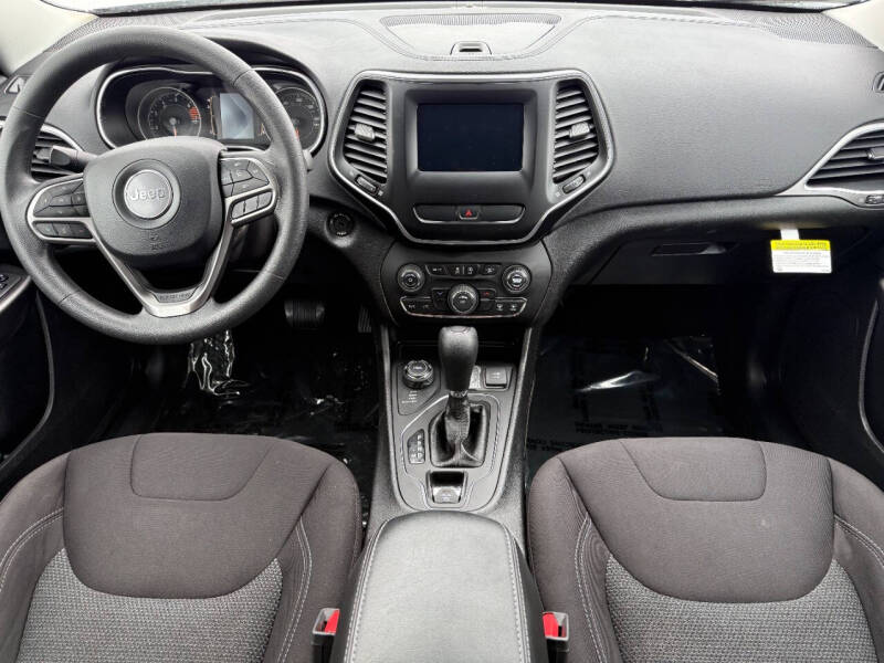 2020 Jeep Cherokee Latitude