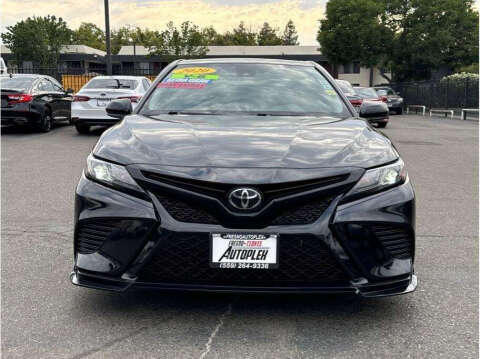 2020 Toyota Camry for sale at Armando Auto Sales in Fresno CA