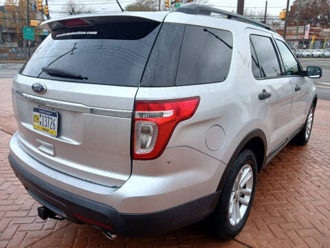 2015 Ford Explorer
