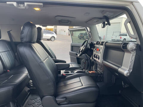 2012 Toyota FJ Cruiser