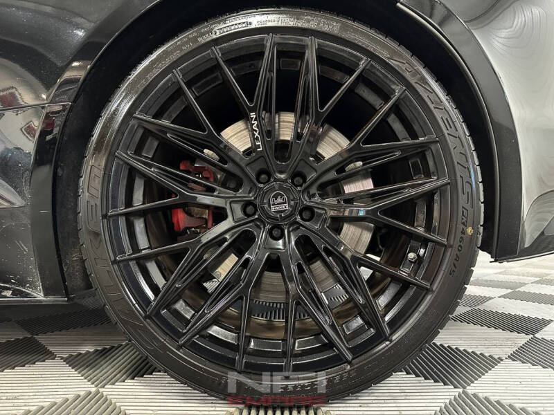 2018 Jaguar F-TYPE R