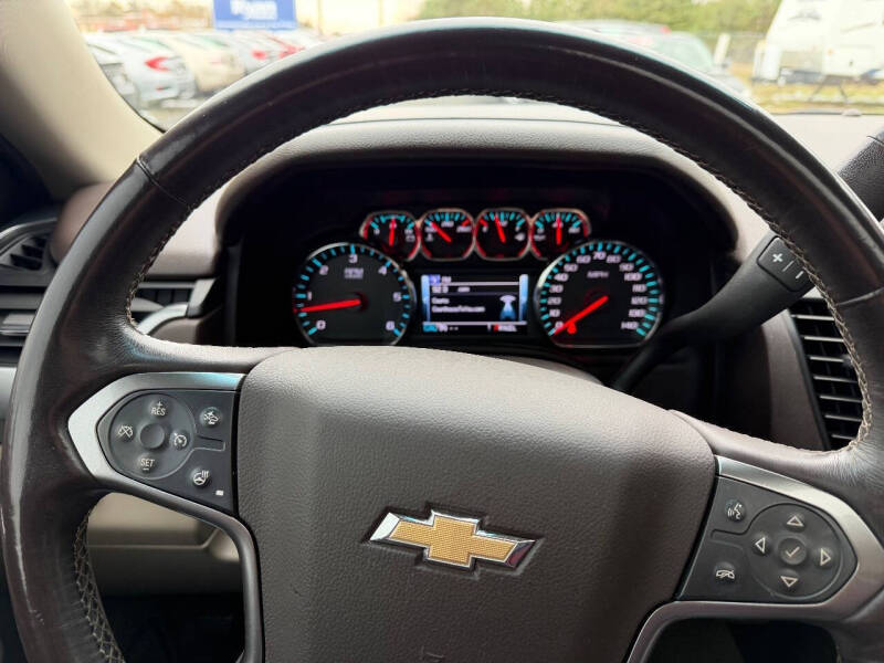 2017 Chevrolet Suburban LT