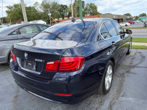 2013 BMW 5 Series 528i