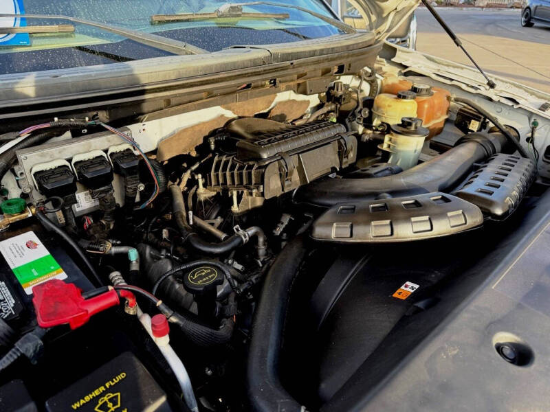 2005 Ford F-150 Lariat