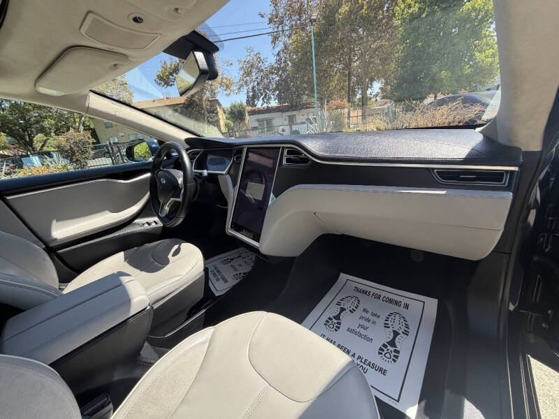 2013 Tesla Model S Performance