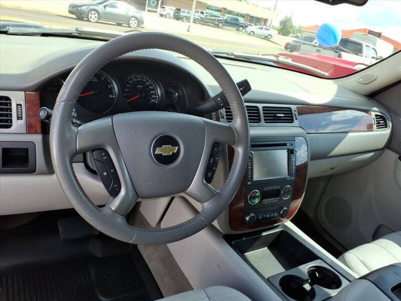 2013 Chevrolet Suburban LT