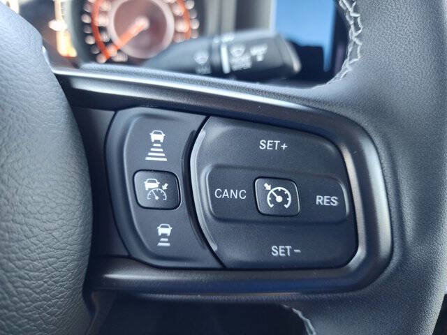 2026 Jeep Gladiator Shadow Ops