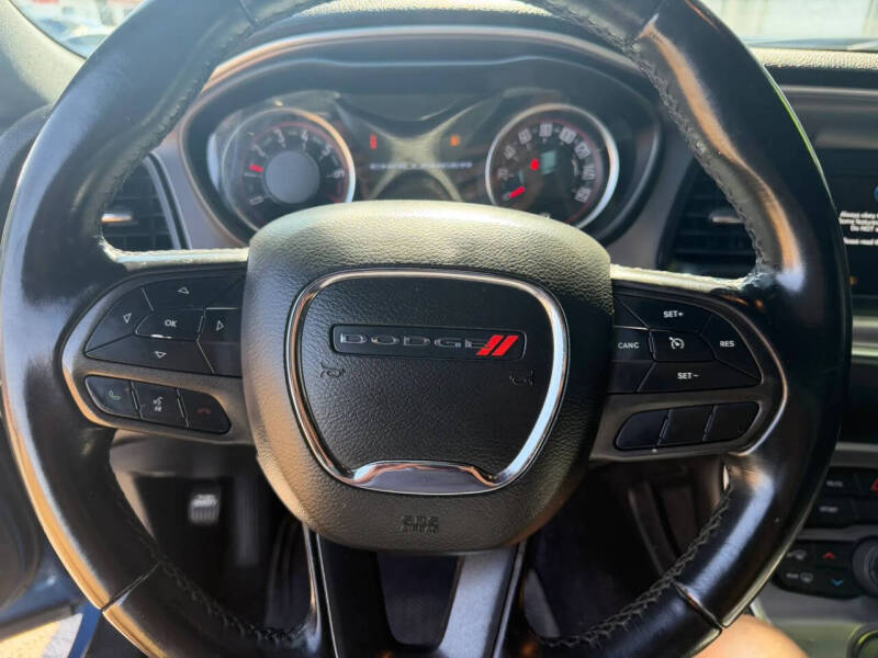 2020 Dodge Challenger SXT