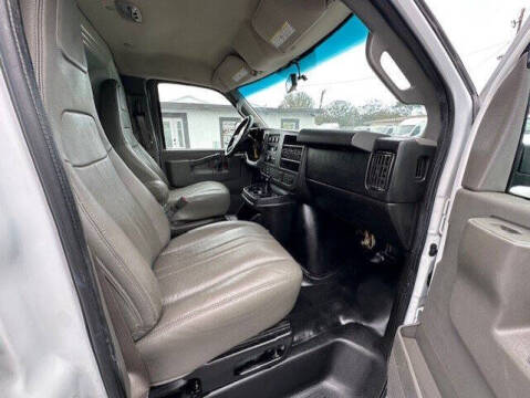 2016 Chevrolet Express 2500