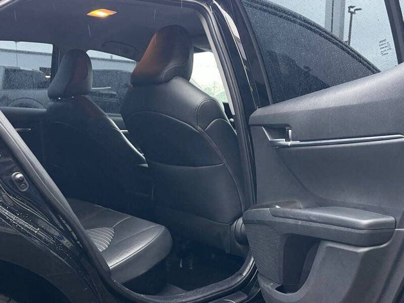 2024 Toyota Camry Hybrid SE