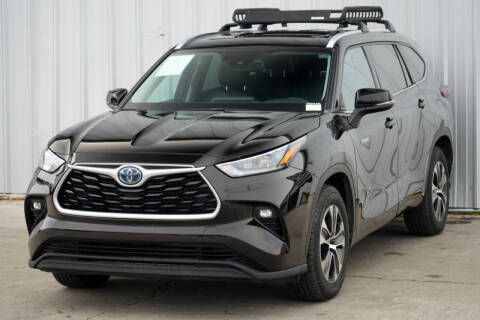 2020 Toyota Highlander Hybrid XLE