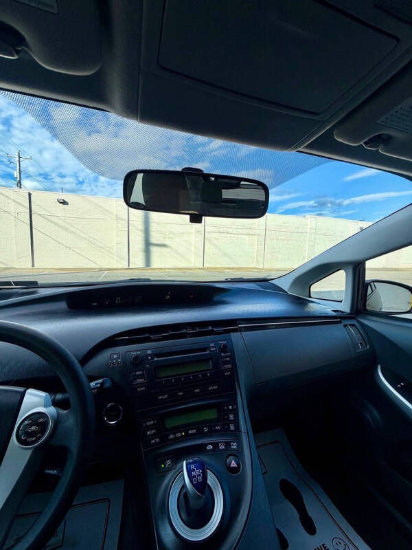 2011 Toyota Prius Two