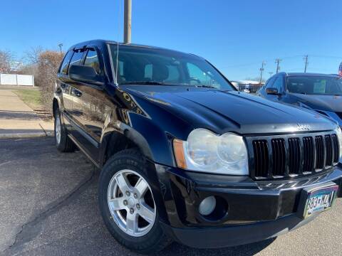 2007 Jeep Grand Cherokee for sale at MotoMaxx in Spring Lake Park MN