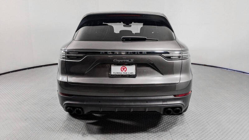 2019 Porsche Cayenne S