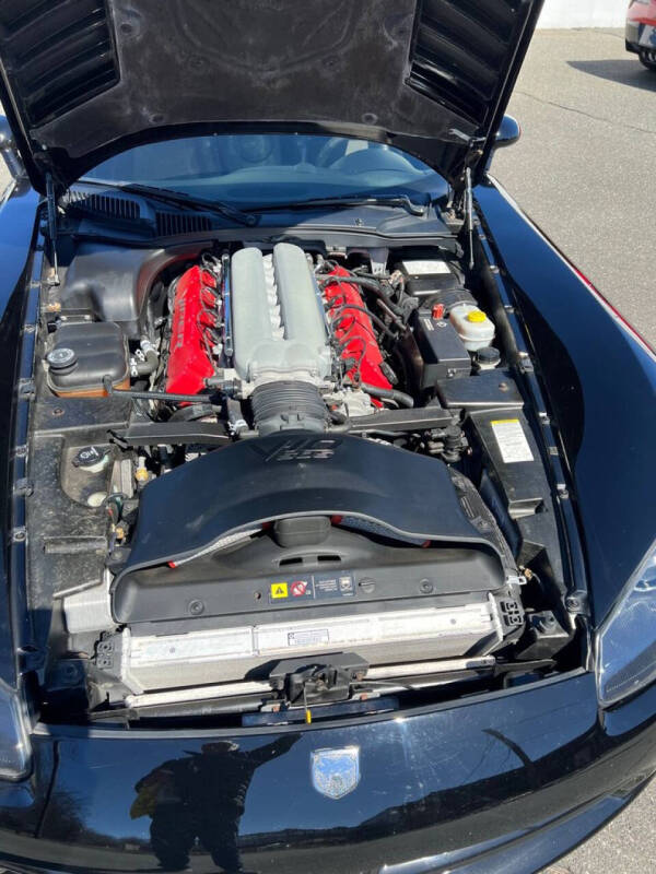 2004 Dodge Viper SRT-10