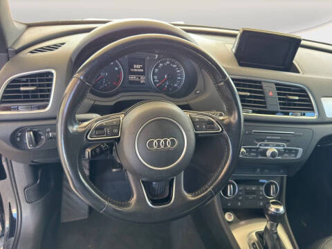 2017 Audi Q3 2.0T Premium