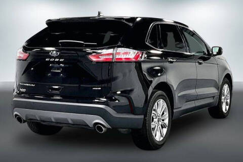 2023 Ford Edge Titanium