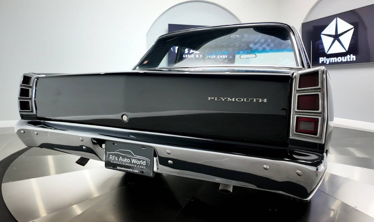 1968 Plymouth Valiant 41