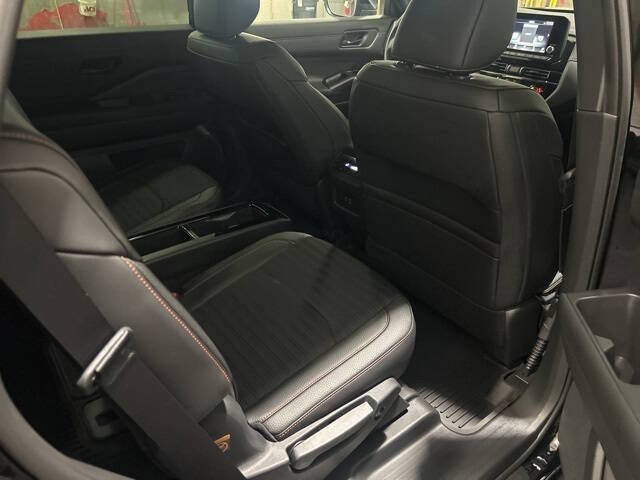 2025 Nissan Pathfinder Rock Creek