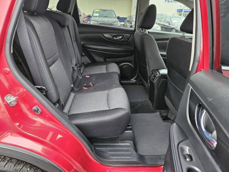 2017 Nissan Rogue SV