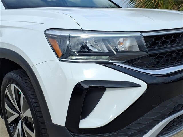 2024 Volkswagen Taos SE