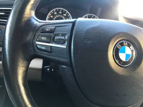 2011 BMW 7 Series 750Li xDrive