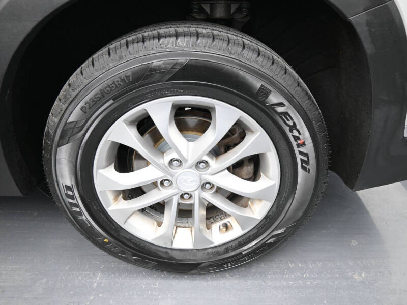 2020 Hyundai Santa Fe SE