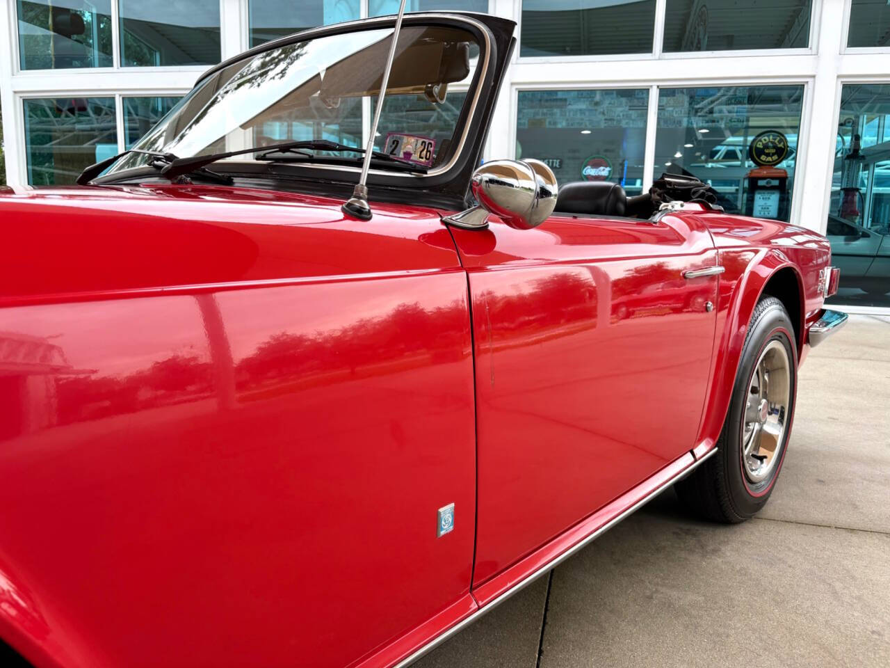 1976 Triumph TR6 14