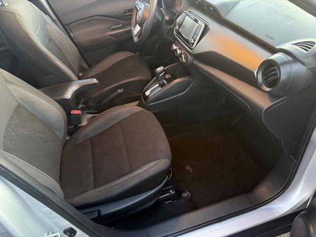 2020 Nissan Kicks S