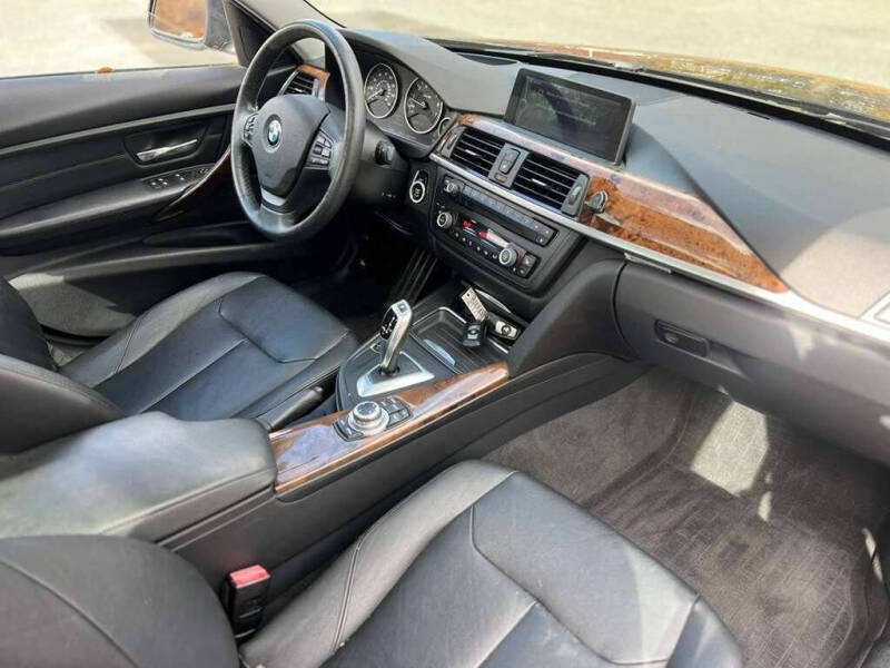 2013 BMW 3 Series 328i xDrive