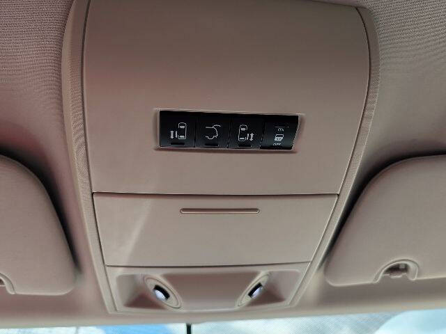 2012 Dodge Grand Caravan Crew