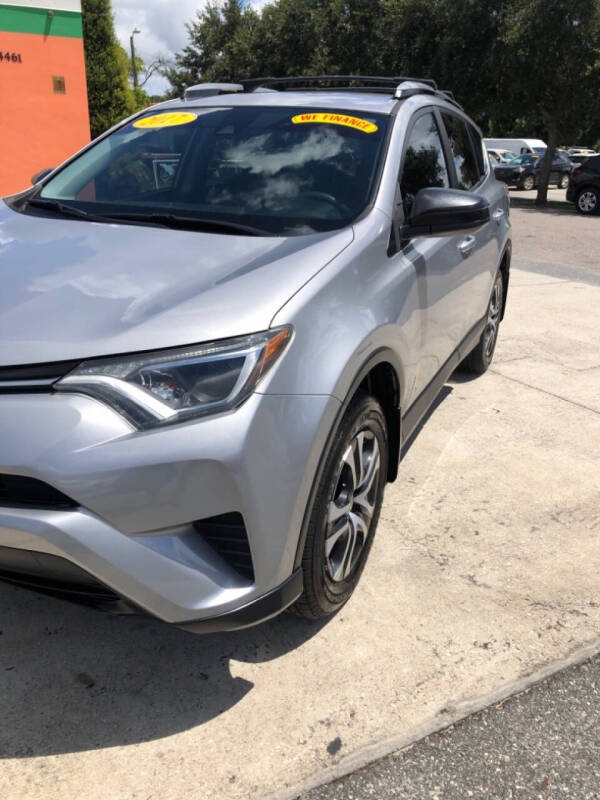 2017 Toyota RAV4 LE
