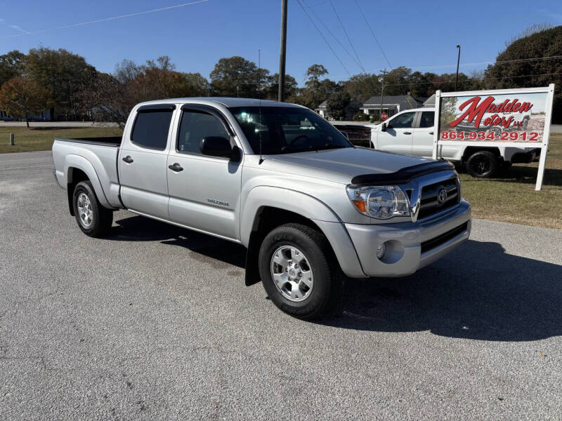 2010 Toyota Tacoma Base's photo