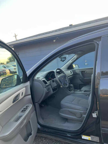 2017 Chevrolet Traverse LS