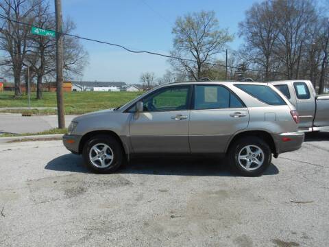 2000 Lexus RX 300 for sale at Car Credit Auto Sales in Terre Haute IN