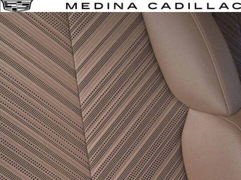 2025 Cadillac Escalade IQ Luxury 2