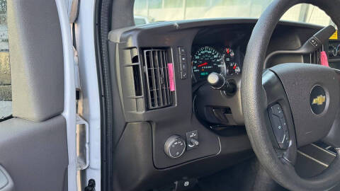 2015 Chevrolet Express LT 2500