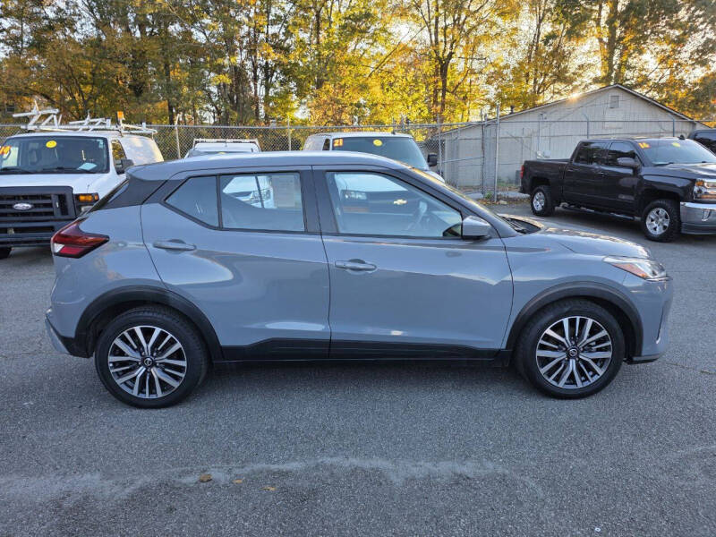 2021 Nissan Kicks SV