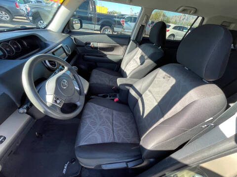 2013 Scion xB 10 Series