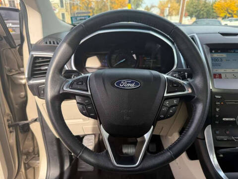 2018 Ford Edge Titanium
