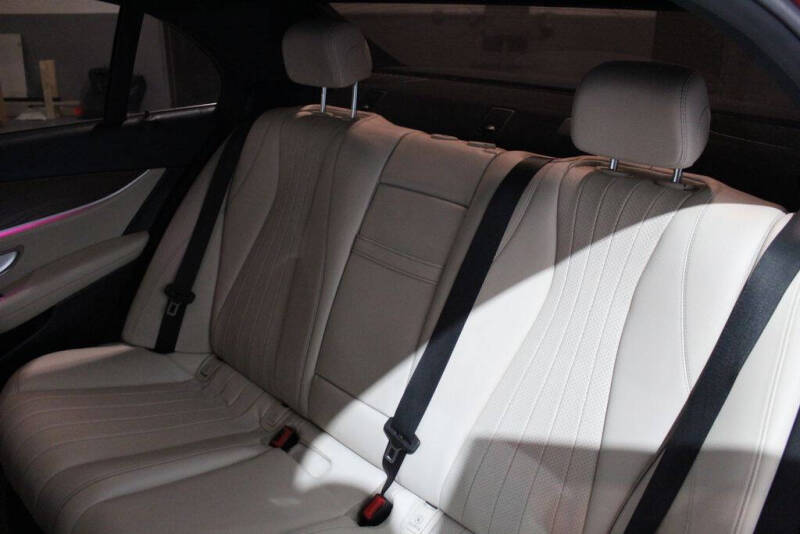 2017 Mercedes-Benz E-Class E 300 4MATIC