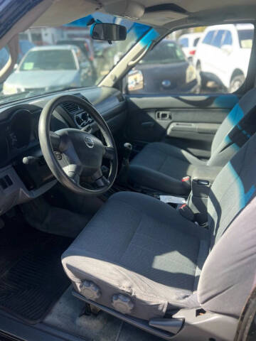 2003 Nissan Frontier XE-V6