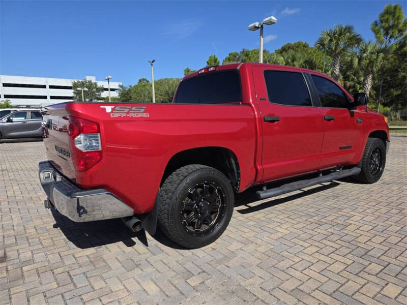 2017 Toyota Tundra SR5