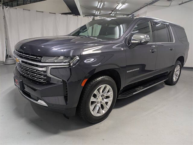 2023 Chevrolet Suburban Premier