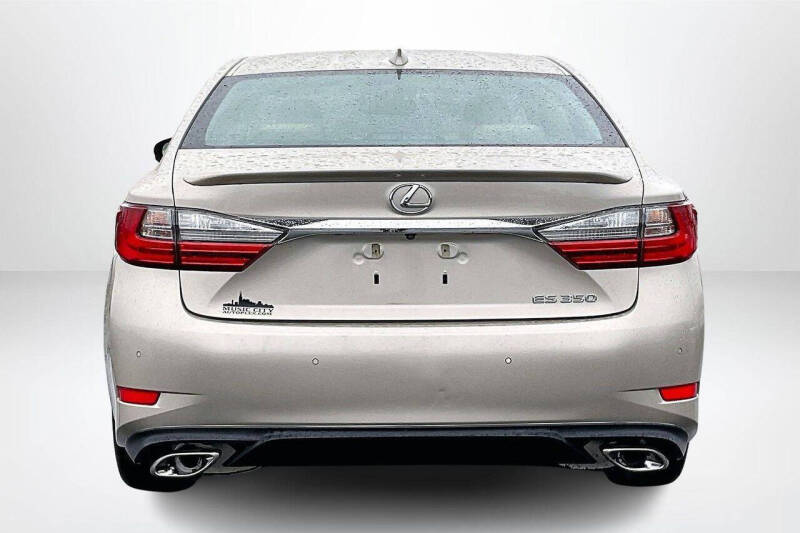 2018 Lexus ES 350