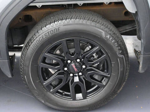 2025 GMC Sierra 1500 Elevation Standard