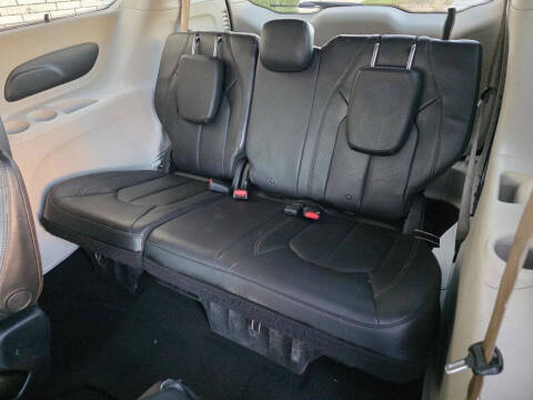 2019 Chrysler Pacifica Touring L