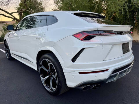 2019 Lamborghini Urus