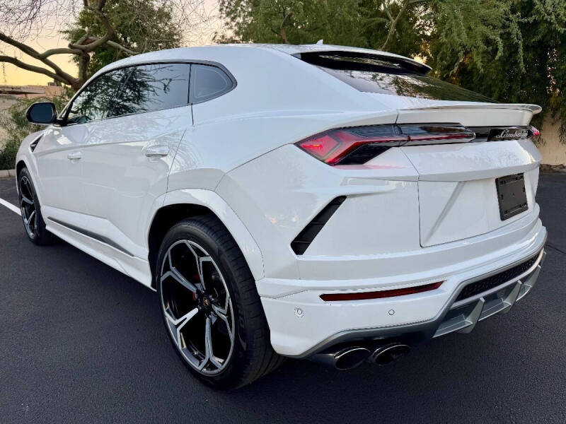 2019 Lamborghini Urus